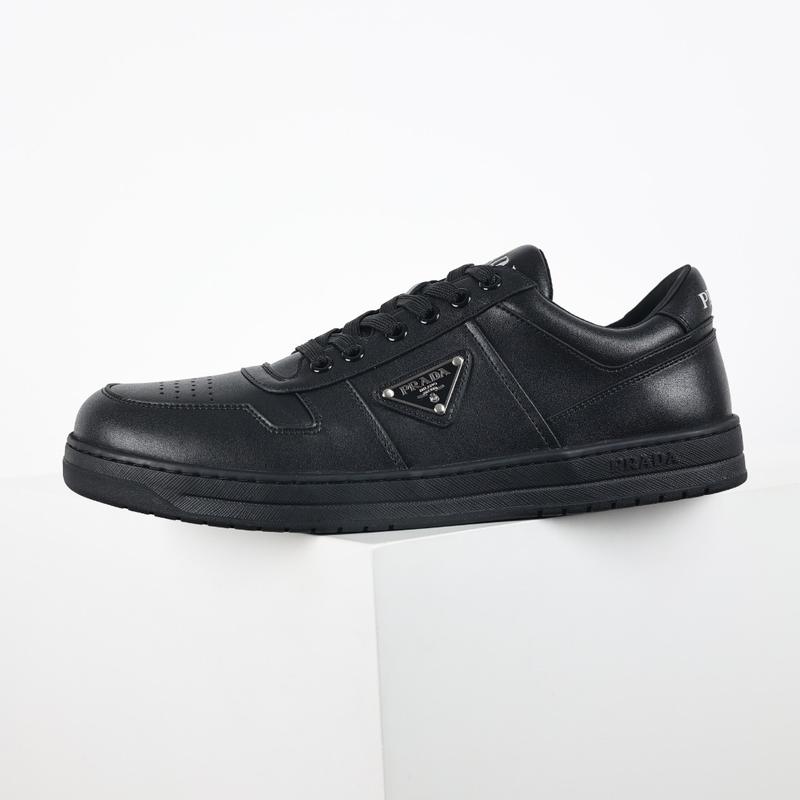 Prada Noir 231123