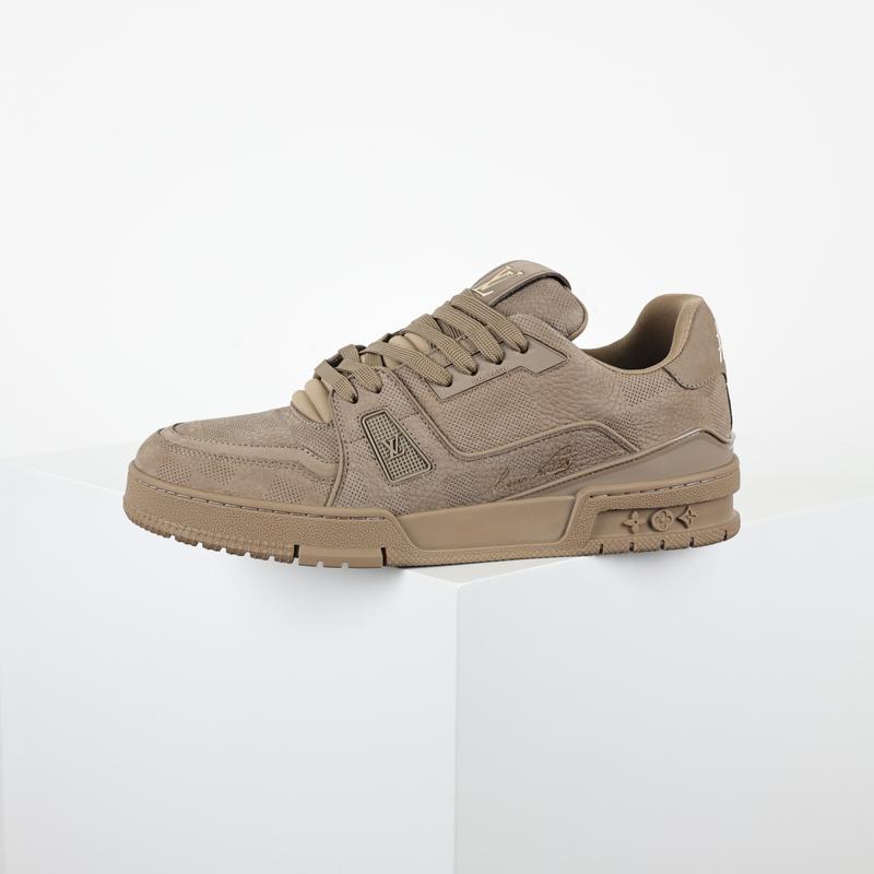 LV Trainer Taupe Daim 735190