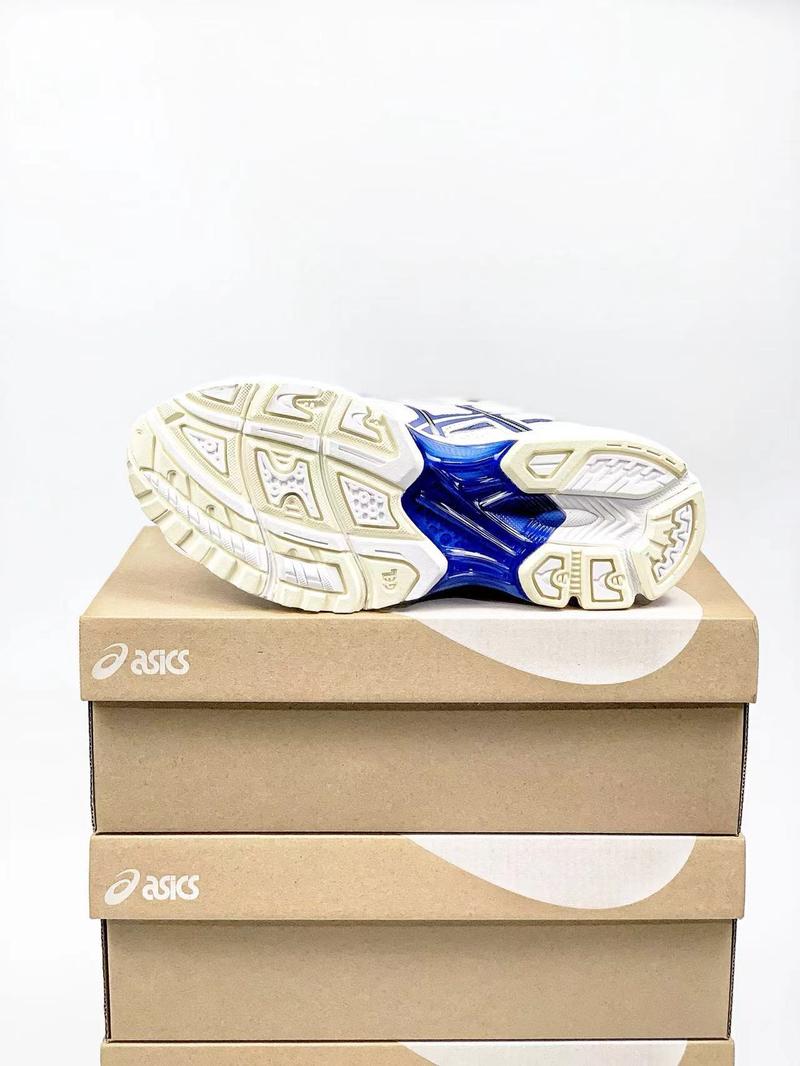 Blanc Bleu 36-47 (demi-pointures) 1203A875-250