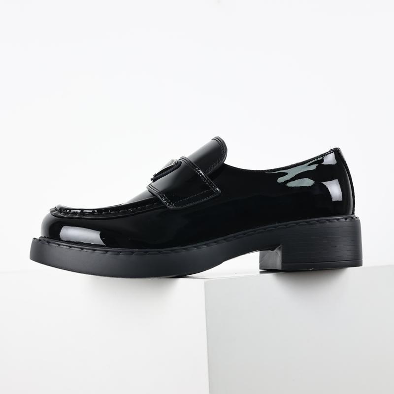 Prada Mocassin Noir Vernis 808552