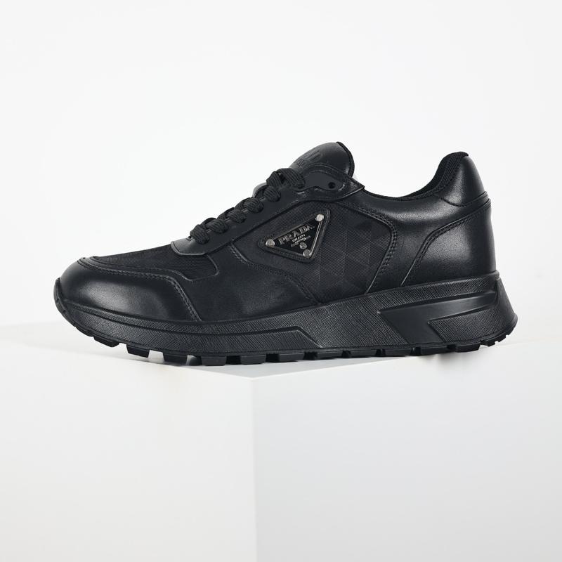 Prada Noir 124216