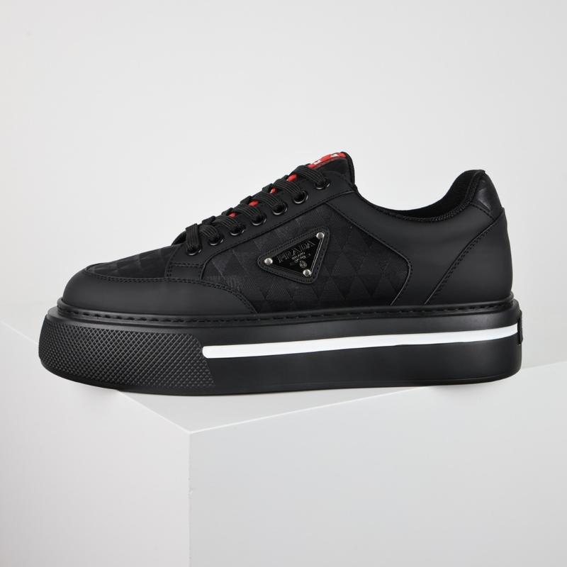 Prada Noir 143850