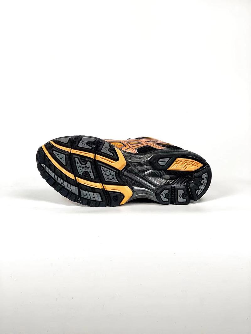 Noir Orange 36-47 (demi-pointures)