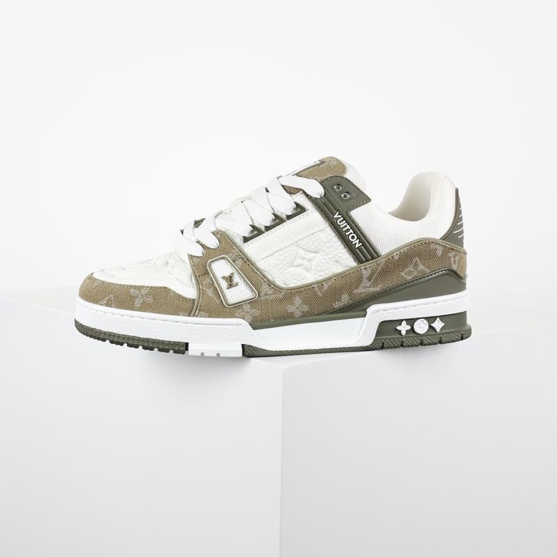LV Trainer Kaki Blanc Monogram 468735
